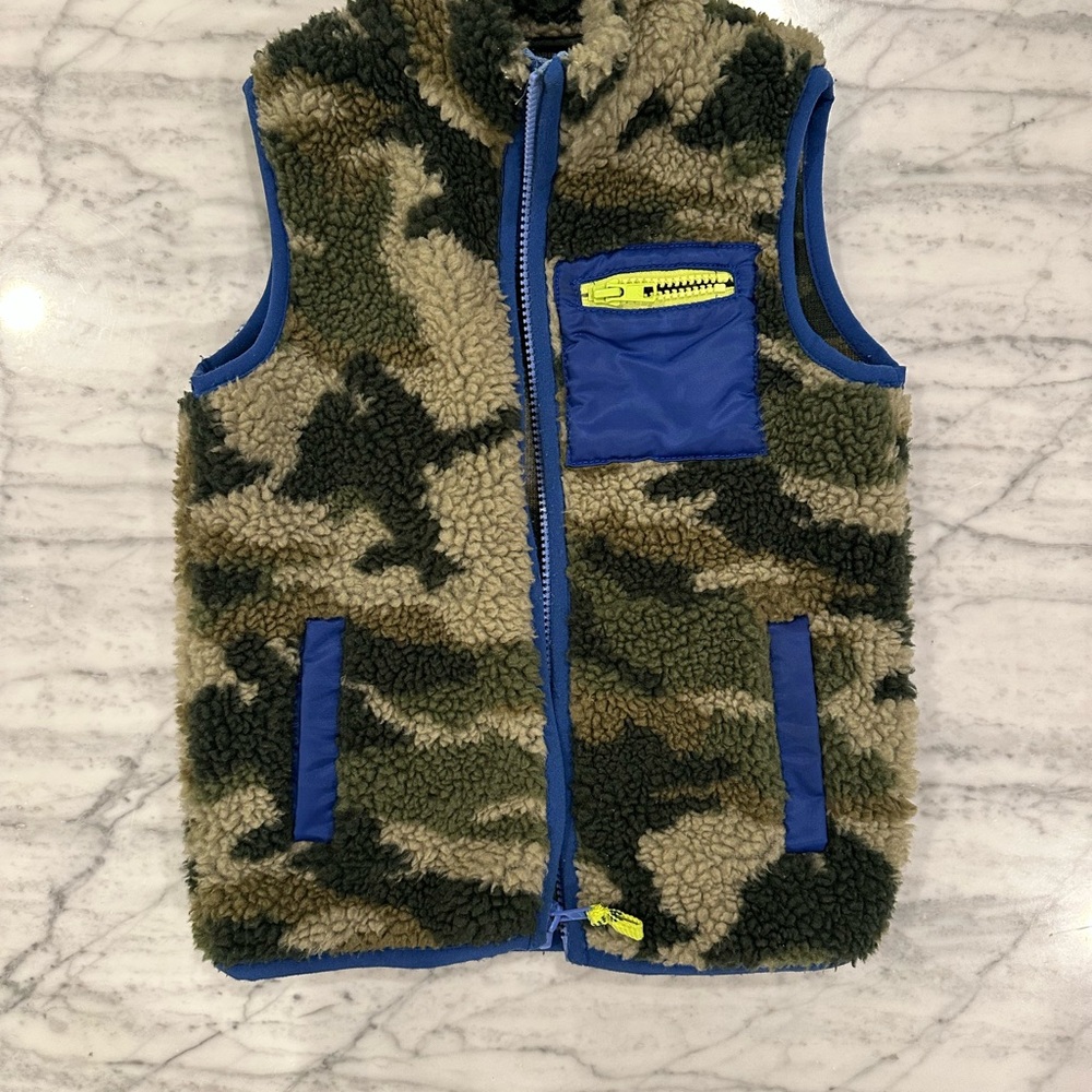 J Crew Crewcuts Camouflage Fleece Kids Vest with Blue Trim